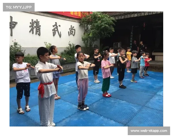 德国少年获得武博会国际推荐官证书彰显武术在全球的巨大吸引力与影响力 德国少年获得武博会国际推荐官证书彰显武术在全球的巨大吸引力与影响力